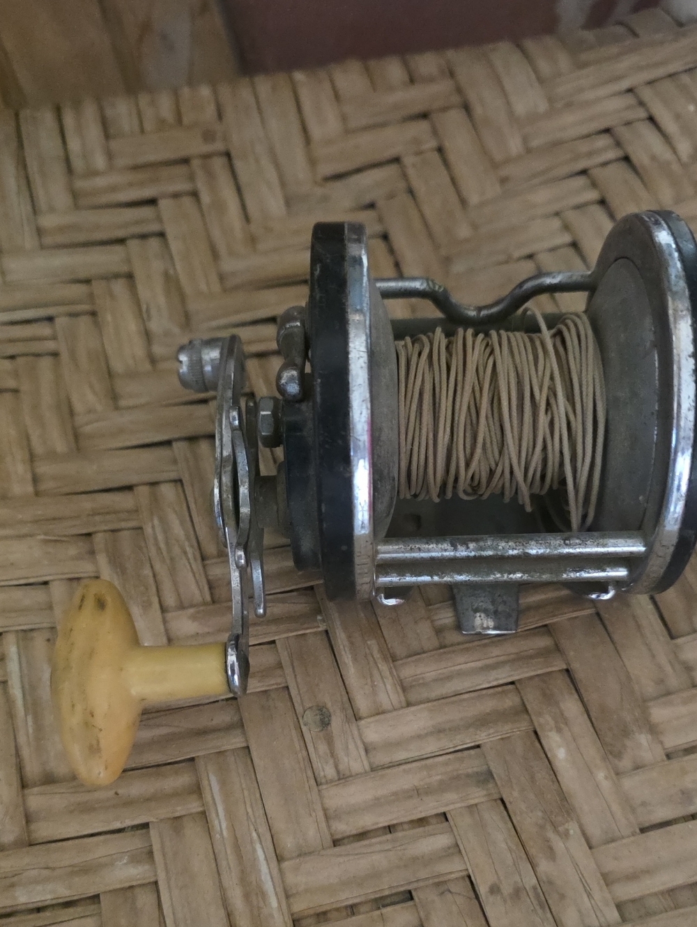 Vintage Ocean City Fishing Reel - Classic Men Accessories